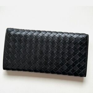 Bottega Veneta black wallet great  condition